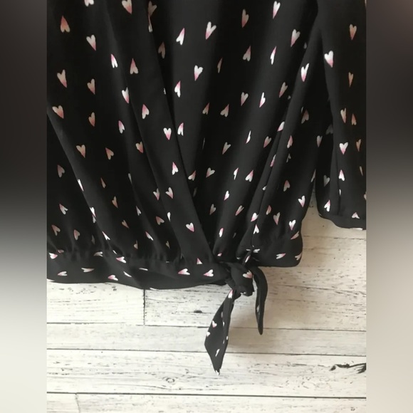 Reitmans Blouse ✨ - Picture 2 of 4